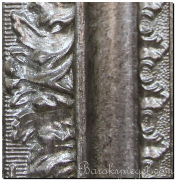 oud-zilver-of-antiekzilver-spiegel-lijst