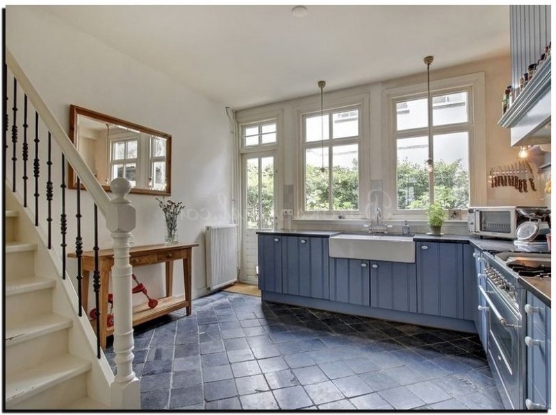 spiegel-in-keuken-boven-dressoir