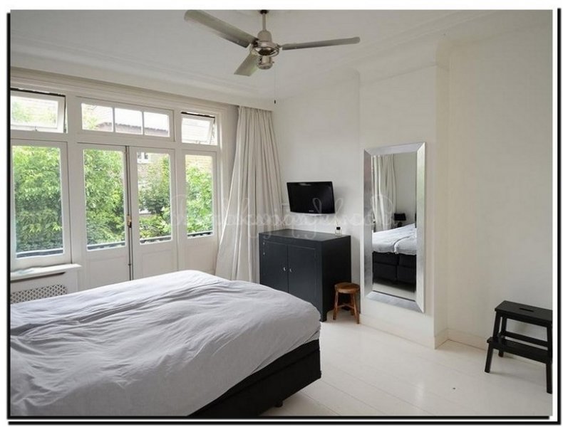Een spiegel in de slaapkamer? Bekijk onze ideeën, tips en veel ... Een spiegel in de slaapkamer? Bekijk onze ideeën, tips en veel ...