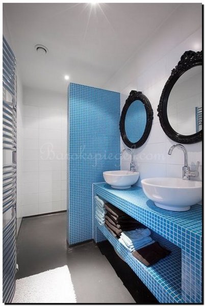 venetiaanse-spiegels-in-badkamer-jongens-badkamer