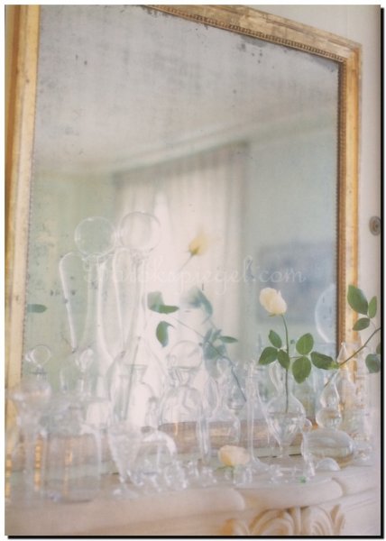 zwarte-vlekken-in-oude-spiegel-spiegelglas