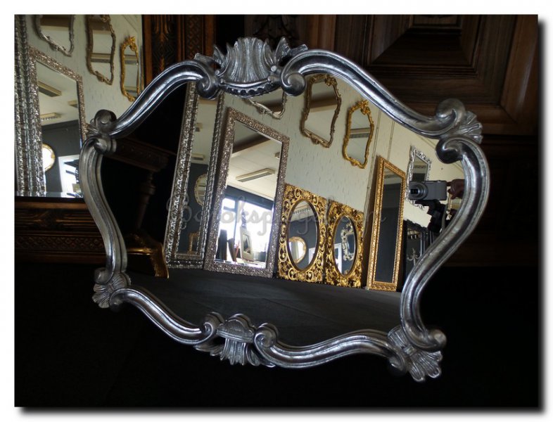 mooi-gevormde-italiaanse-spiegel-2