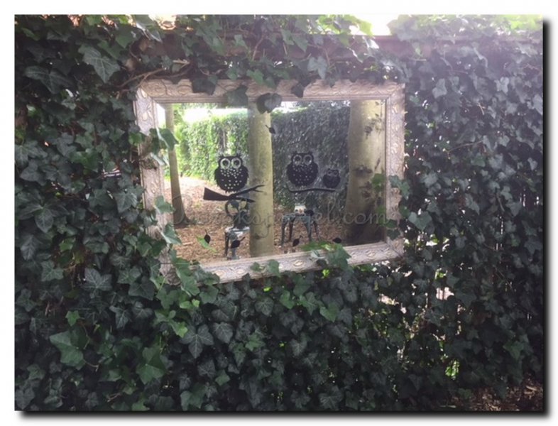 tuinspiegel-aan-betongaasbeugels