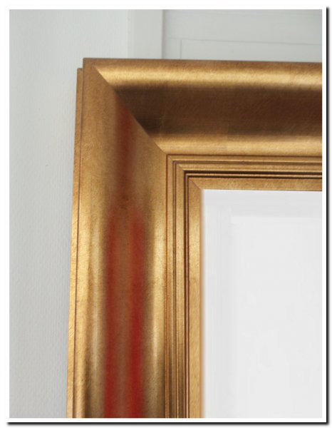 detail-hoek-rijk-gouden-spiegel-matteo