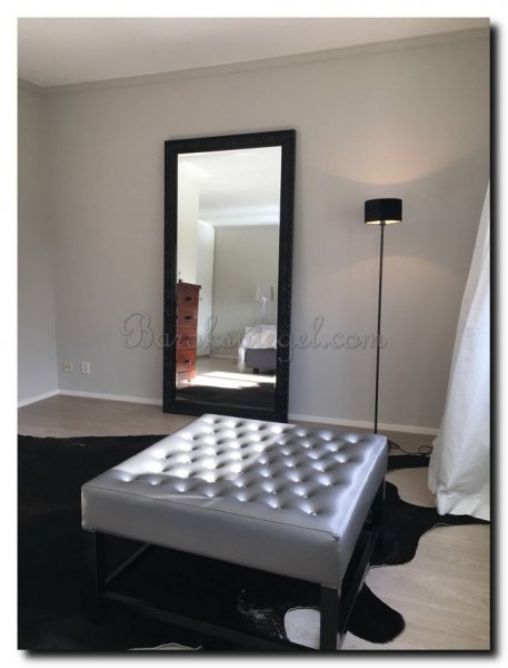 grote-hoogglans-zwarte-barok-spiegel-vloerspiegel