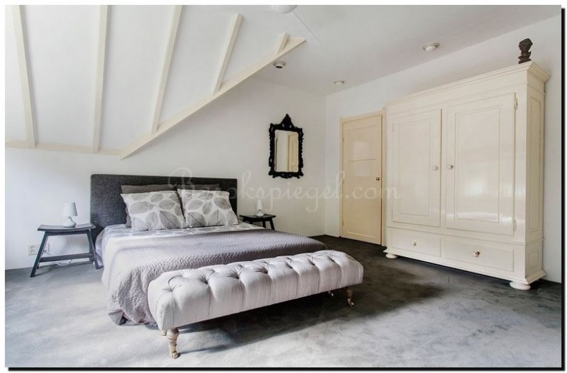Kuifspiegel in slaapkamer