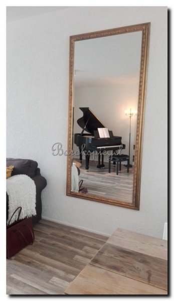 klassieke-sierlijke-subtiele-italiaanse-spiegel-an