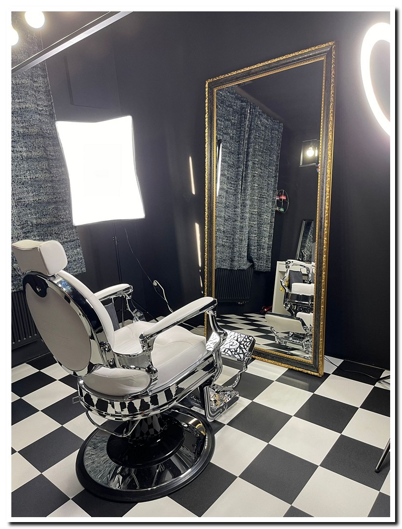 grote-spiegel-95x195-80x180-in-kapsalon-barbershop