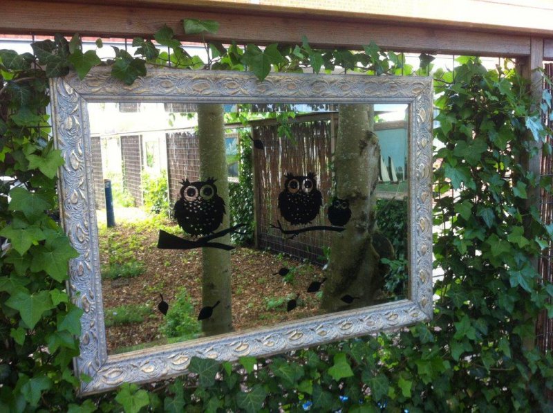 tuinspiegel-met-raamstickers-uiltjes