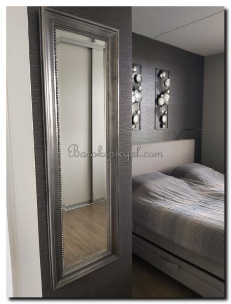 passpiegel-modern-klassiek-met-parel-kralen-rand-k