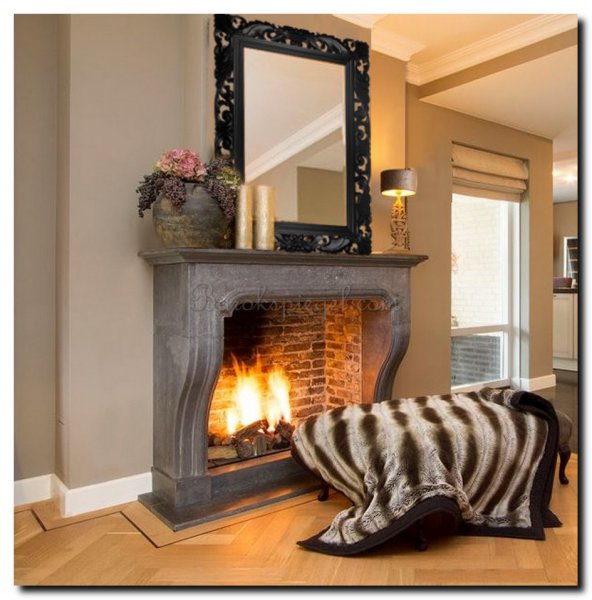 zwarte-barok-spiegel-boven-open-haard